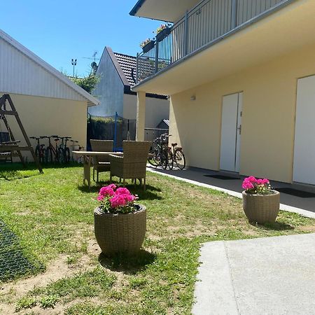 Appartamento Bursztyn 2 Rewal Esterno foto