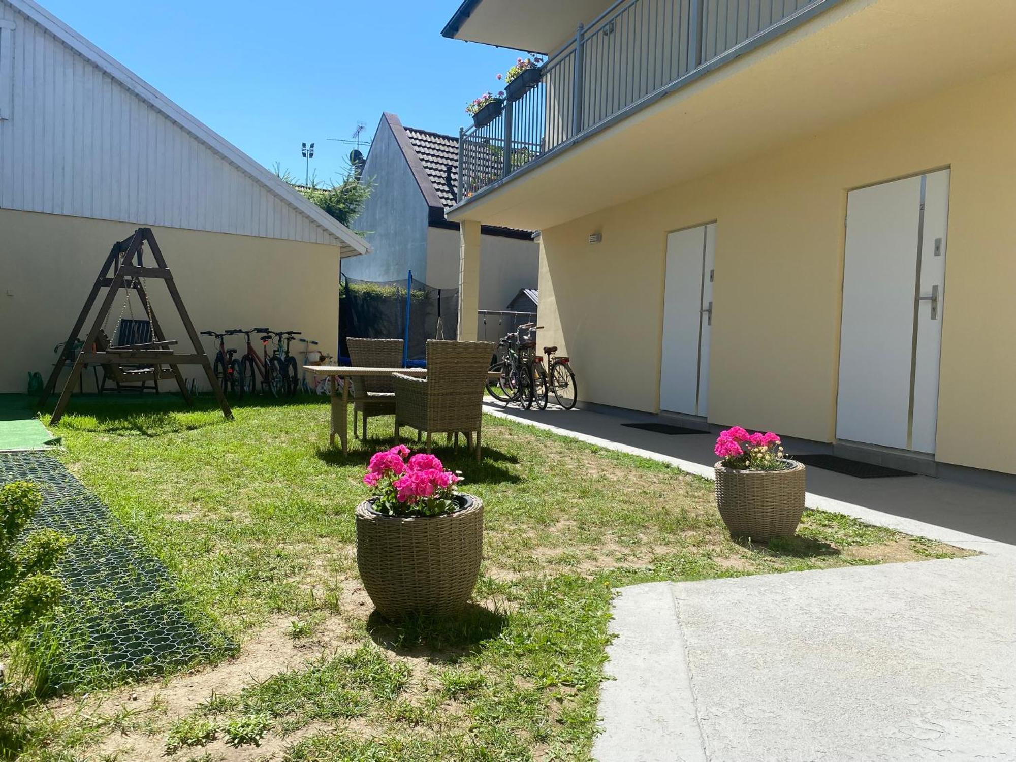 Appartamento Bursztyn 2 Rewal Esterno foto
